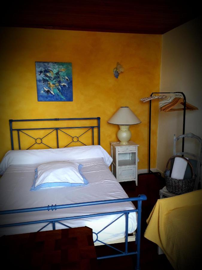 B&B chez Annie Saint-Martin-de-Gurçon Exterior foto